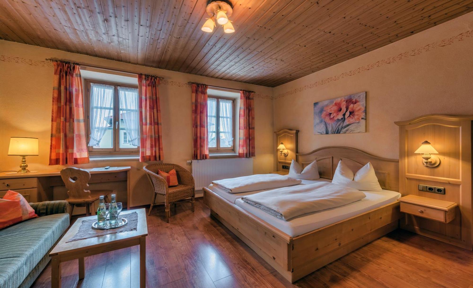 Hotel Altwirt レンクグリース エクステリア 写真